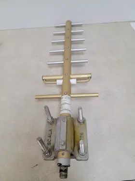 Kathrein 91752-004 Scala Division Ty-900 Yagi Antenna 50ohms 100 Watts 890-960 Mhz