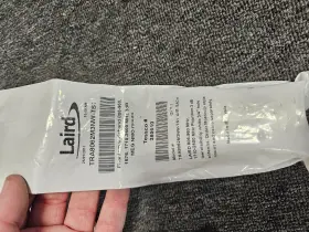 Tra8062m3nw-ts1 Laird Phantom Wideband Antenna - White 806-960 1575 1710-2500 #2